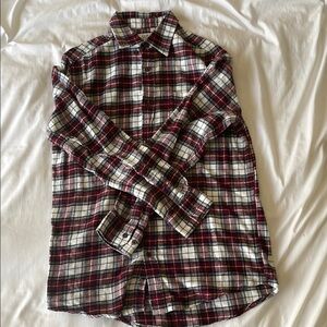 Croft & Barrow Red and White Casual Button Down Shirt